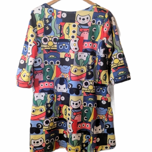 Cartoon faces print A-line dress XL (stains) - Picture 2 of 6